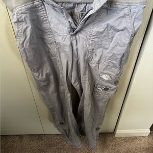 Lee Women's Gray Cargo Capris